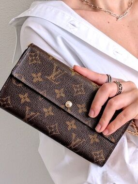 Vintage LOUIS VUITTON Wallet / Crossbody